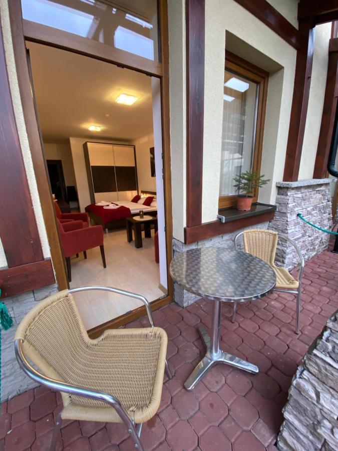 Besenova Apartman Relax Εξωτερικό φωτογραφία